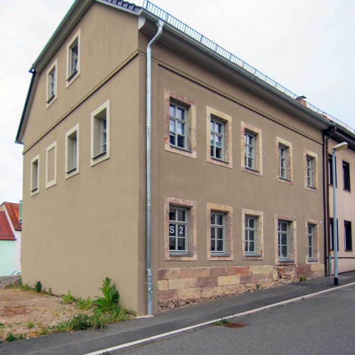 Barrierefreies Mehrfamilienhaus in Frankenberg - außen