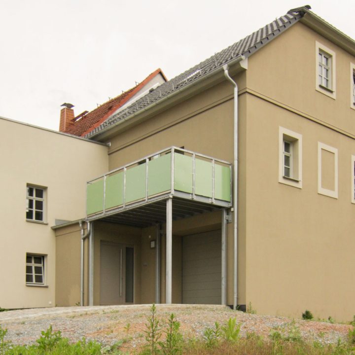 Barrierefreies Mehrfamilienhaus in Frankenberg - außen
